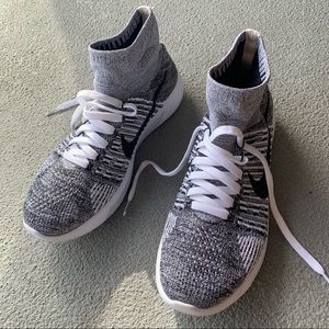 Nike LunarEpic Flyknit Running Shoes